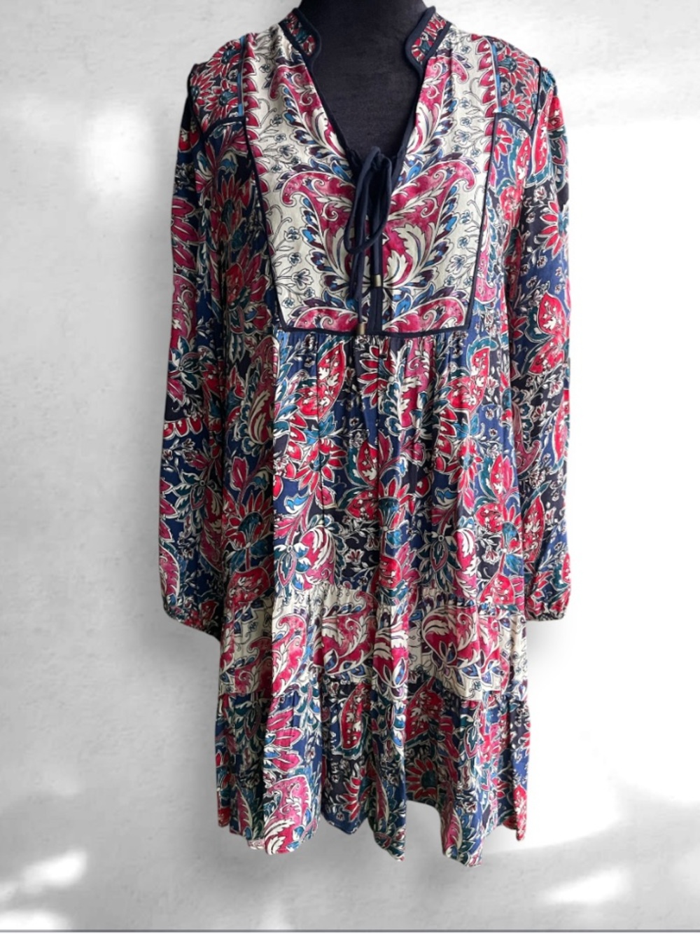 Anthropologie Spliced Tunic Dress Boho Floral Tie-Neck Mini Dress in Red / Blue - Picture 4 of 9